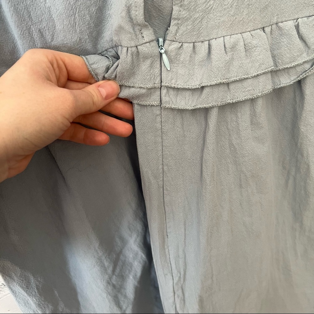 Simplee Elegant Solid Ruffle Short Sleeve Dress Blue Size Small NWT - Picture 12 of 16